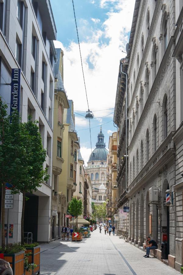 Luxury Peaceful Apartment By The St Stephen'S Basilica Budapest Esterno foto